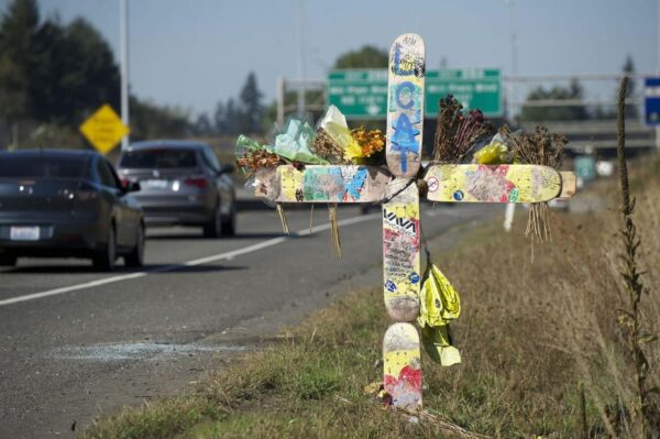 Remove Ad Hoc Memorial from Public Land